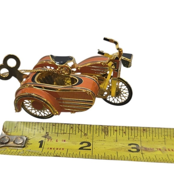 Baldwin 2008 Wind Up Motorcycle with Sidecar Ornament Gold Tone Enamel - Picture 7 of 8